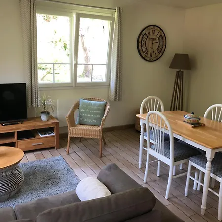 D'hotes Les Hortensias Pensionat 3*